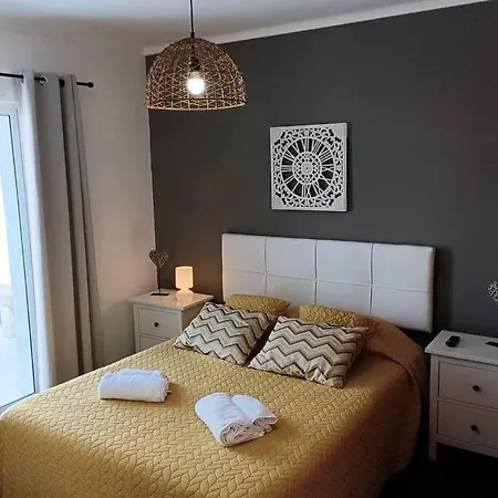 Al Laranjeiras House 펜션 *